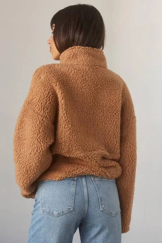 Weekender Pullover in Mocha